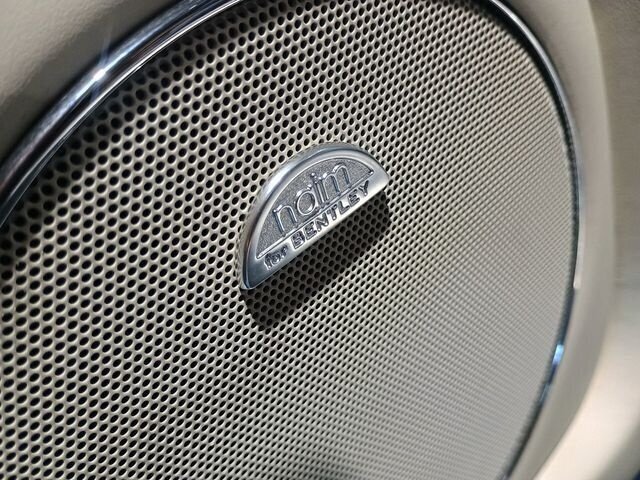 Used 2015 Bentley Flying Spur V8 AWD/4WD image 34