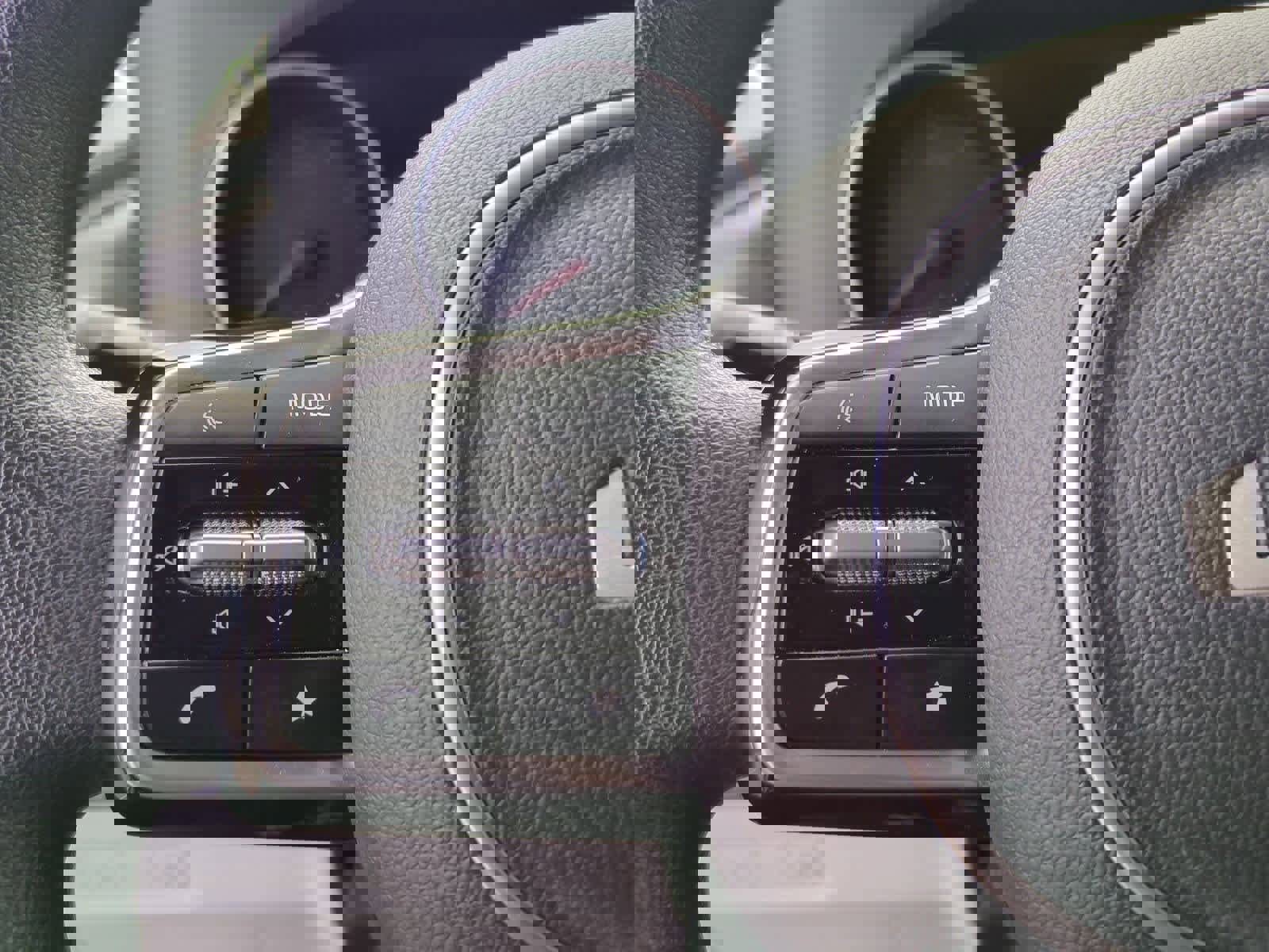 Certified 2024 Kia Carnival LX image 22