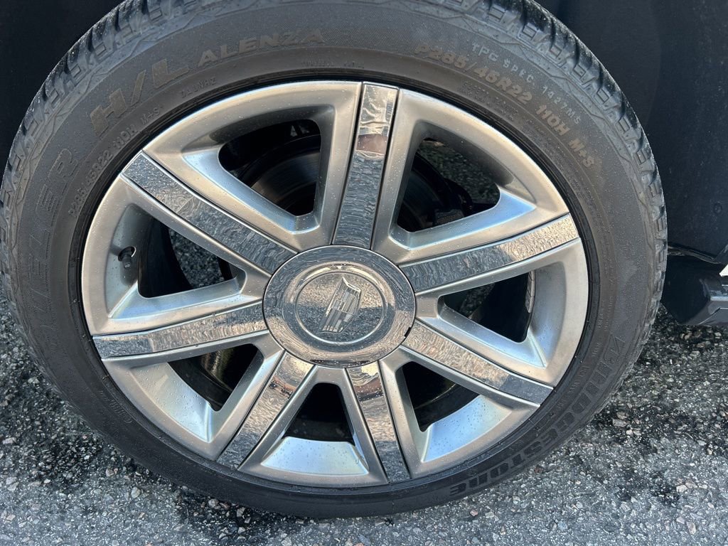 Used 2019 Cadillac Escalade Premium Luxury image 6