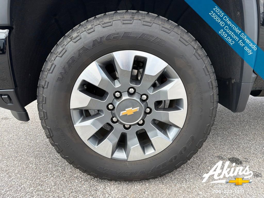 Used 2025 Chevrolet Silverado 2500 Custom w/ Custom Value Package image 13