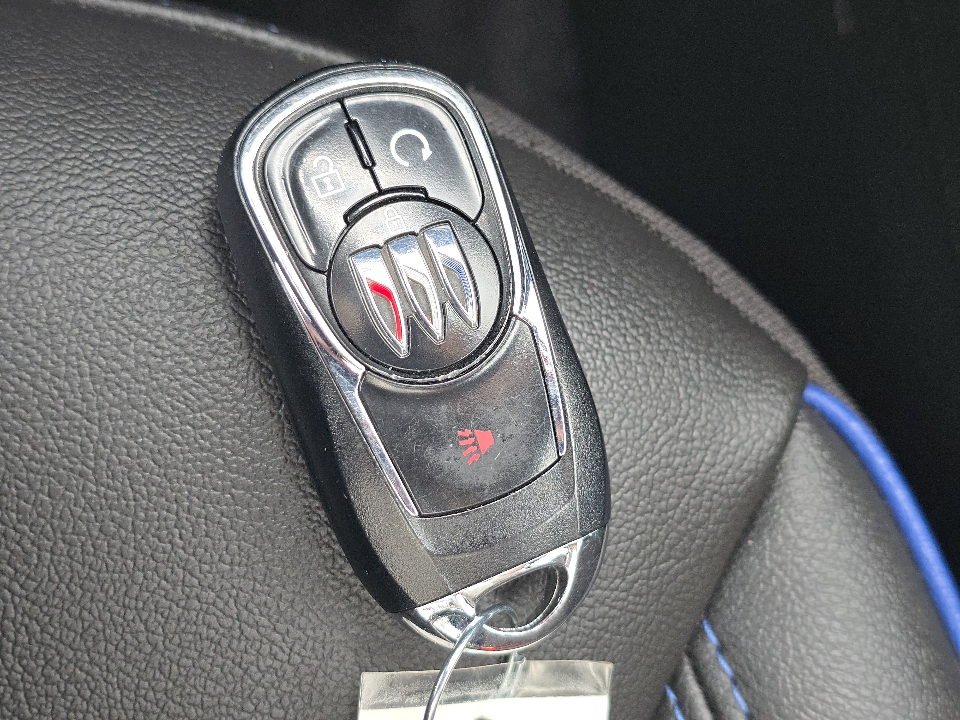 Used 2025 Buick Envista Sport Touring FWD image 27