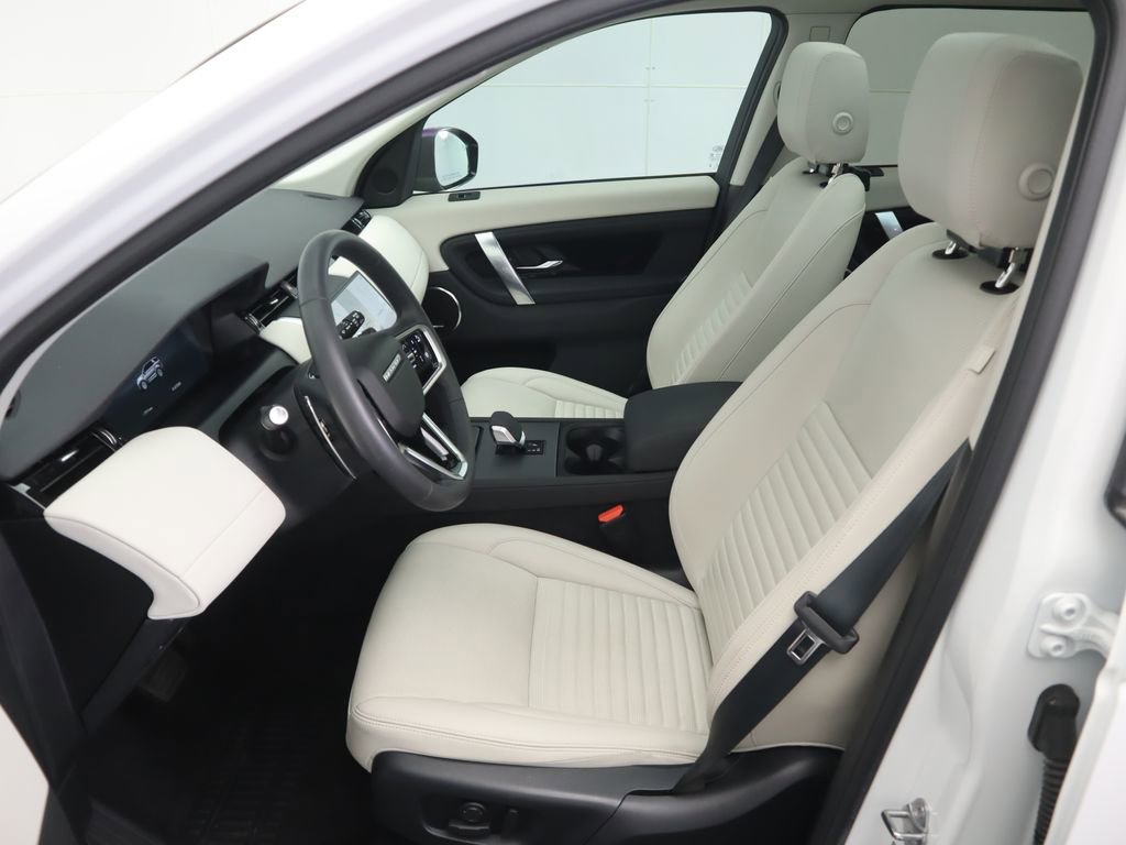 Used 2025 Land Rover Discovery Sport S image 20