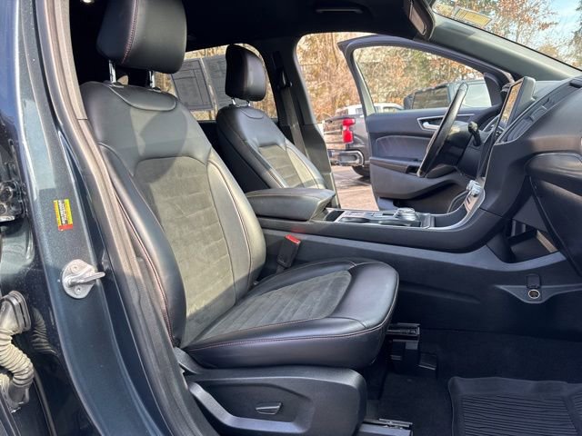 Used 2022 Ford Edge ST-Line image 25