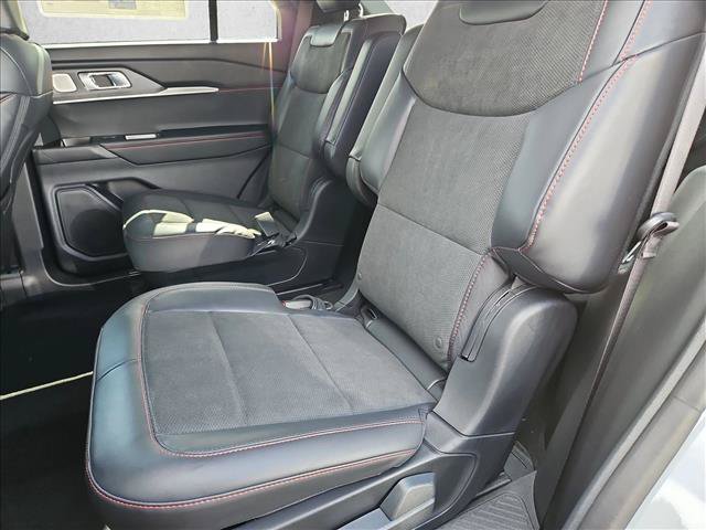 New 2027 Ford Explorer ST w/ Sun And Sound Package AWD/4WD image 16