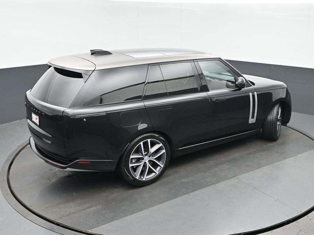Used 2024 Land Rover Range Rover SE image 36