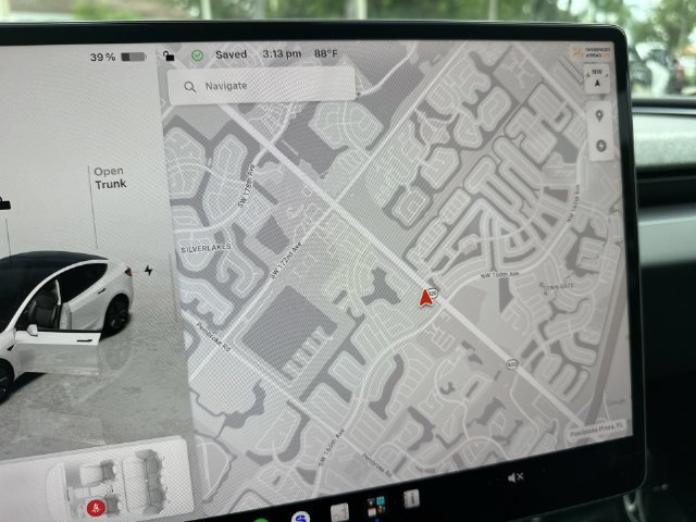 Used 2025 Tesla Model 3 Long Range RWD image 18