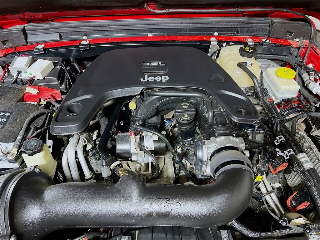 Used 2021 Jeep Wrangler Unlimited Rubicon image 26