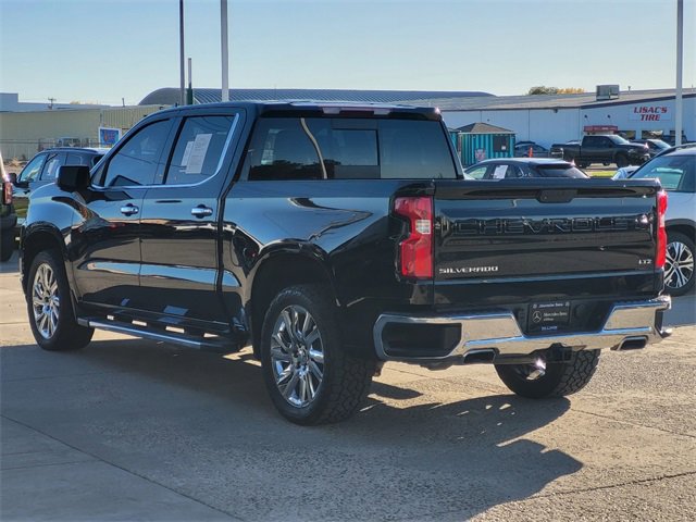 Used 2019 Chevrolet Silverado 1500 LTZ w/ LTZ Plus Package image 12
