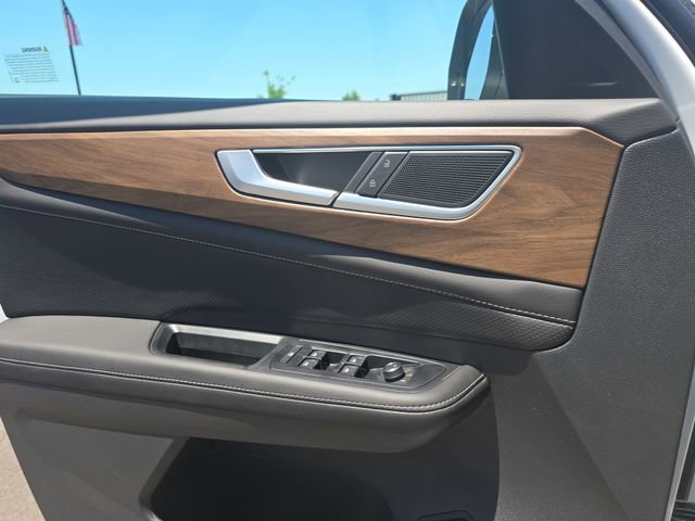 New 2026 Volkswagen Atlas SE FWD image 12