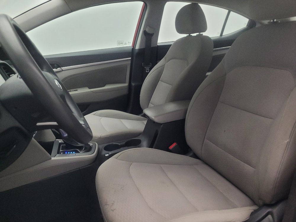 Used 2020 Hyundai Elantra SEL FWD image 17