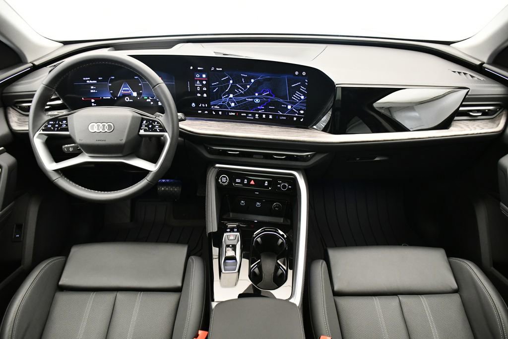 Used 2025 Audi Q5 Premium Plus w/ Premium Plus AWD/4WD image 20