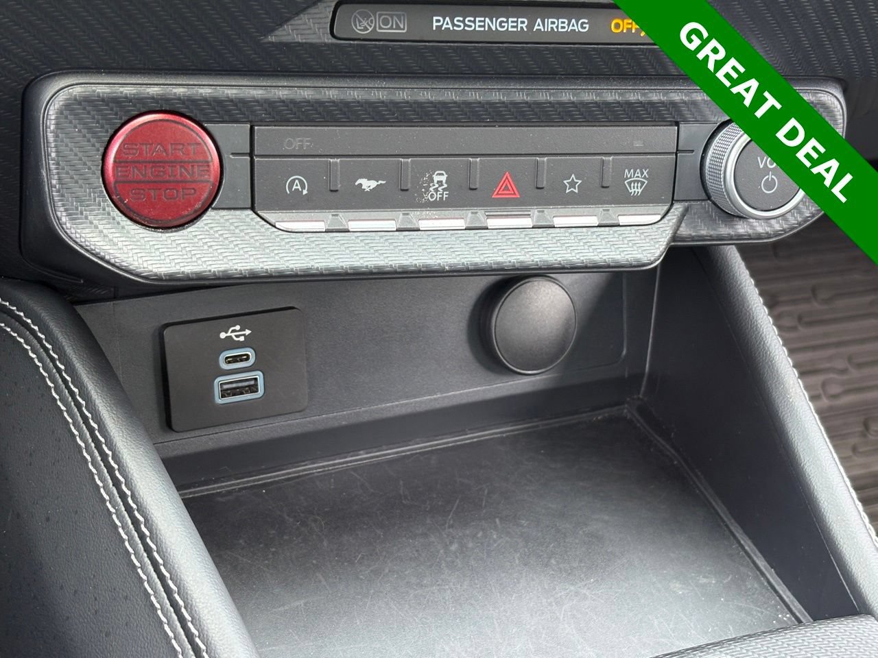 Used 2025 Ford Mustang GT Premium RWD image 17