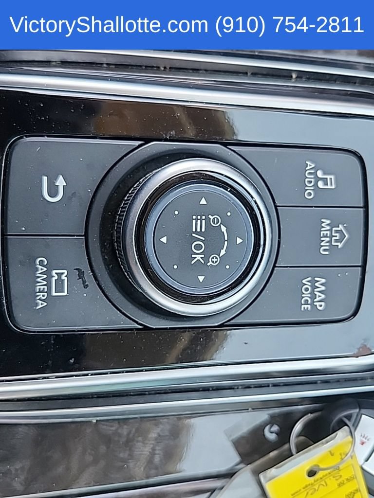 Used 2022 Nissan Armada Platinum w/ Captain's Chairs Package AWD/4WD image 10