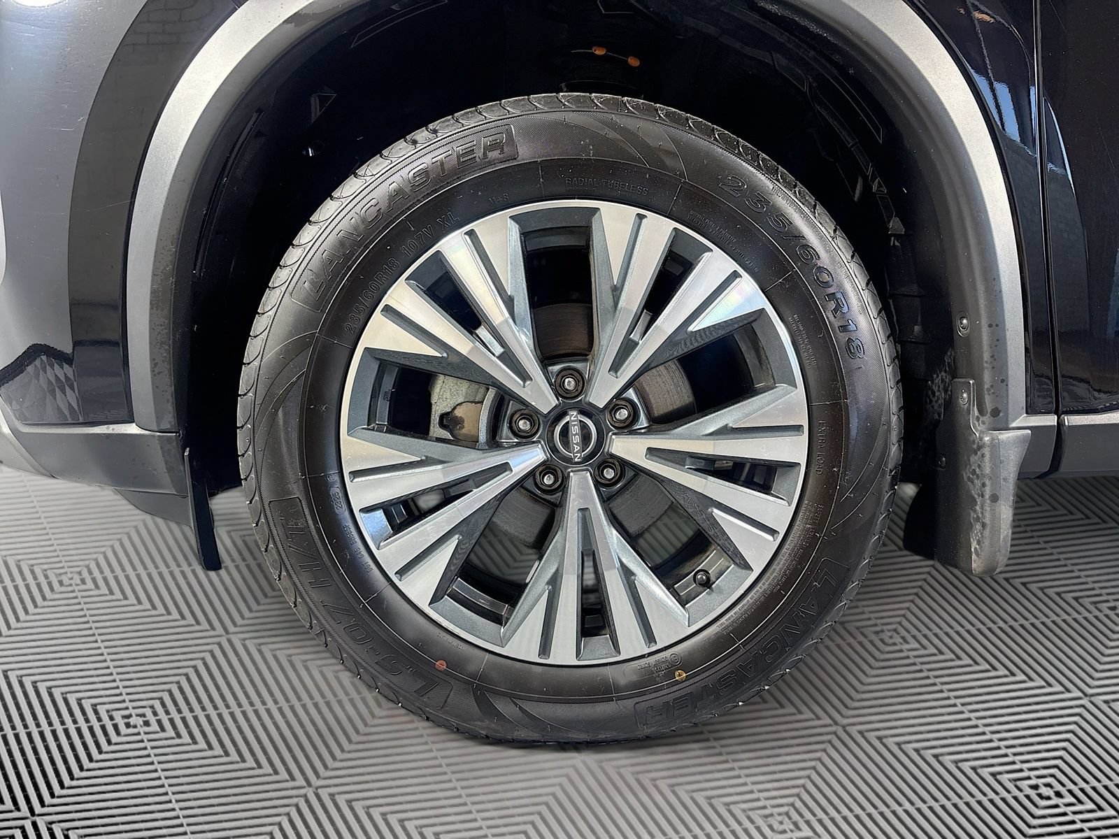 Used 2023 Nissan Rogue SV AWD/4WD image 29