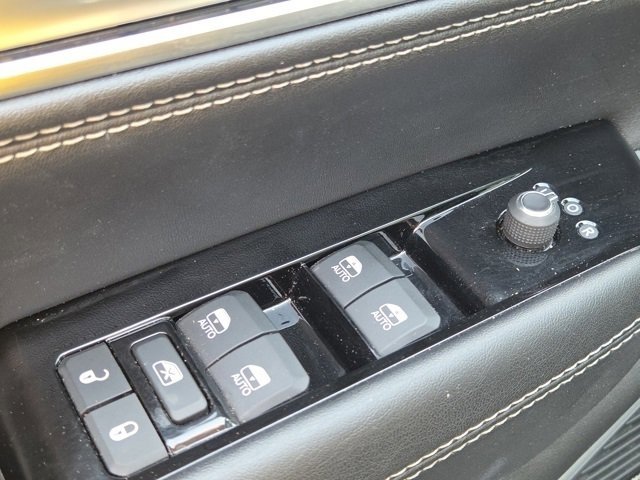 Used 2024 Jeep Wagoneer Series II image 33