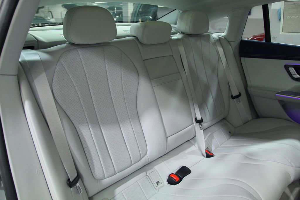 Used 2023 Mercedes-Benz EQE 350+ 4MATIC Sedan image 27