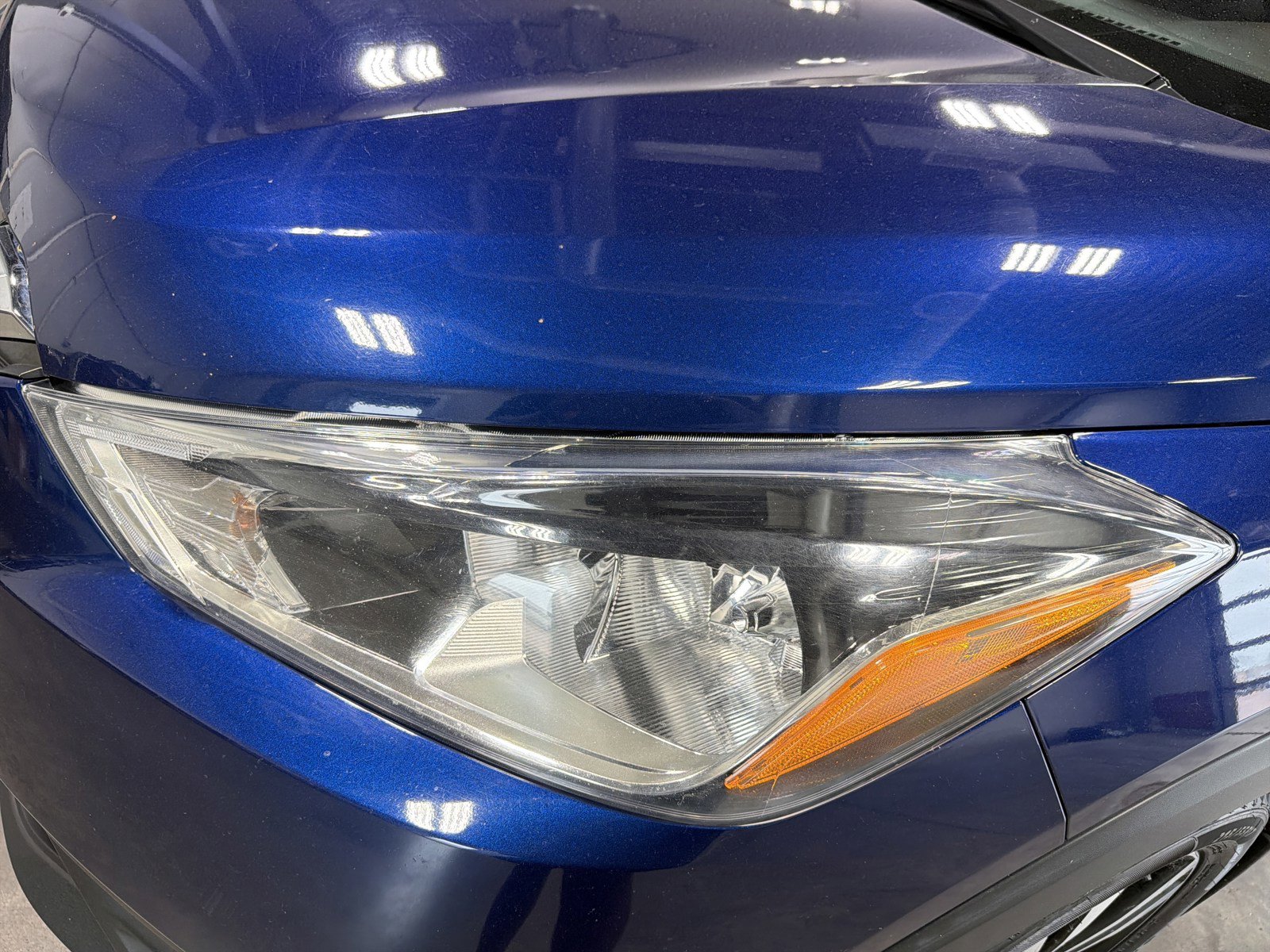 Used 2019 Nissan Kicks SV FWD image 16