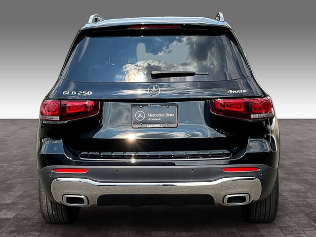 Certified 2023 Mercedes-Benz GLB 250 4MATIC image 6