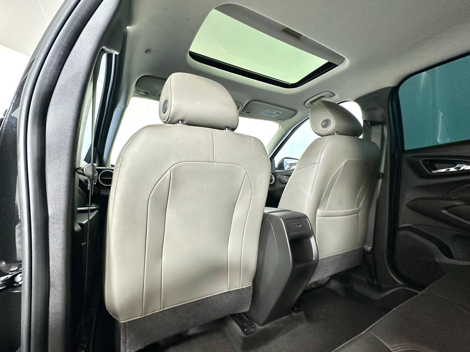 Used 2025 Chevrolet Trax ACTIV w/ Sunroof Package FWD image 16