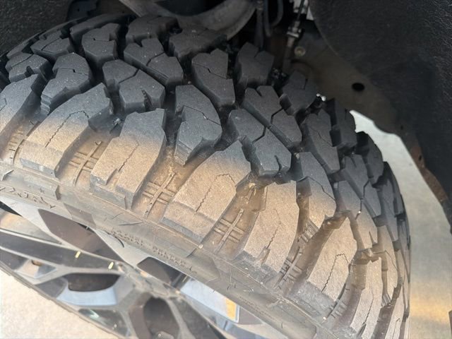 Used 2021 Chevrolet Silverado 1500 Custom image 7