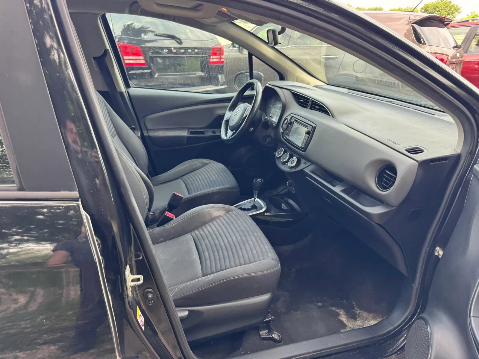 Used 2015 Toyota Yaris SE FWD image 25