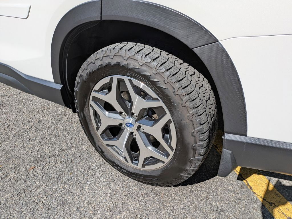 Used 2019 Subaru Forester Premium w/ All-Weather Package AWD/4WD image 37