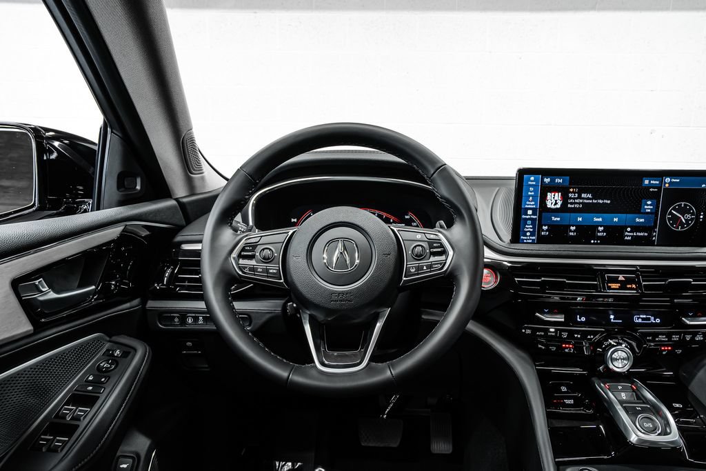 New 2026 Acura MDX SH-AWD image 14