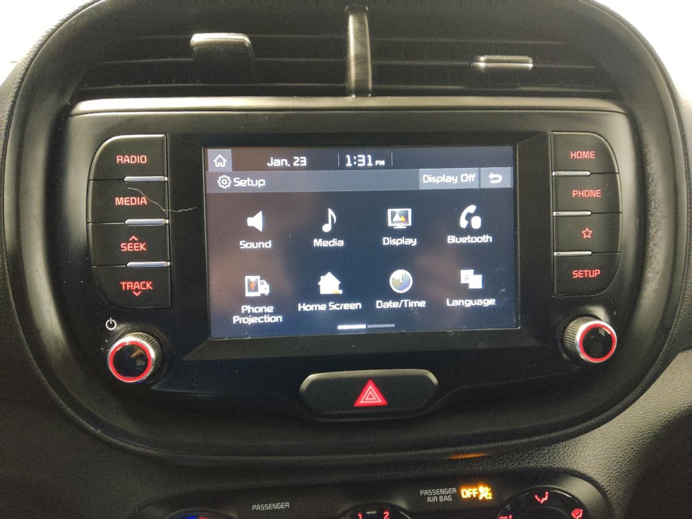 Used 2020 Kia Soul LX image 25