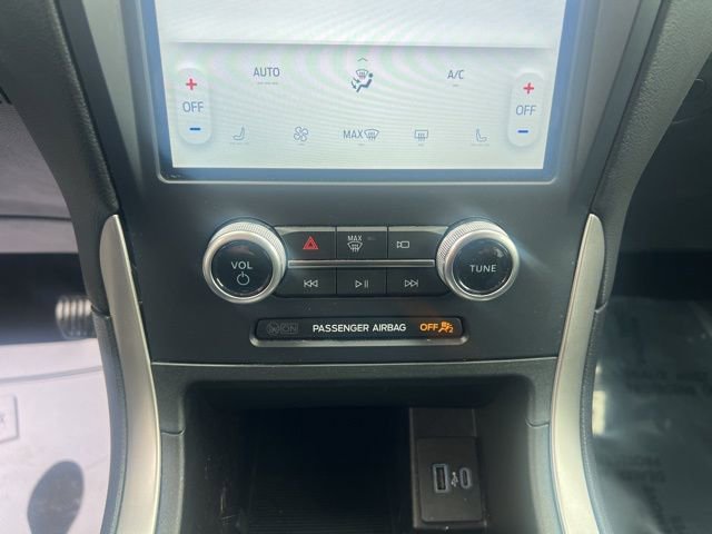 Used 2023 Ford Edge SEL image 30