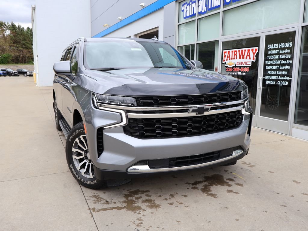 Used 2021 Chevrolet Suburban LT AWD/4WD image 44