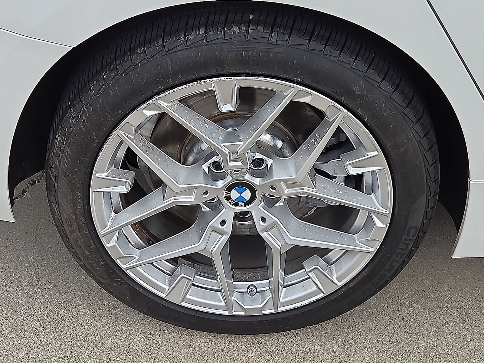 Used 2025 BMW 330i Sedan RWD image 7