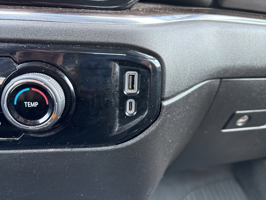 Used 2024 Chevrolet Silverado 2500 LT image 20