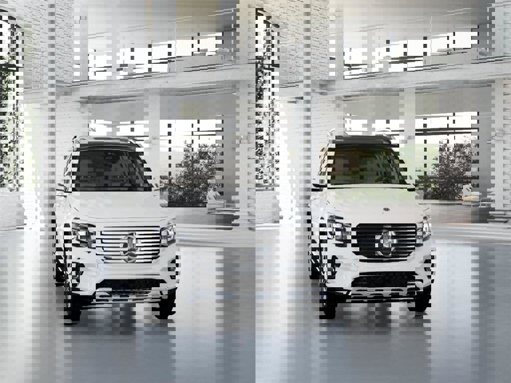 New 2026 Mercedes-Benz GLB 250 4MATIC image 8