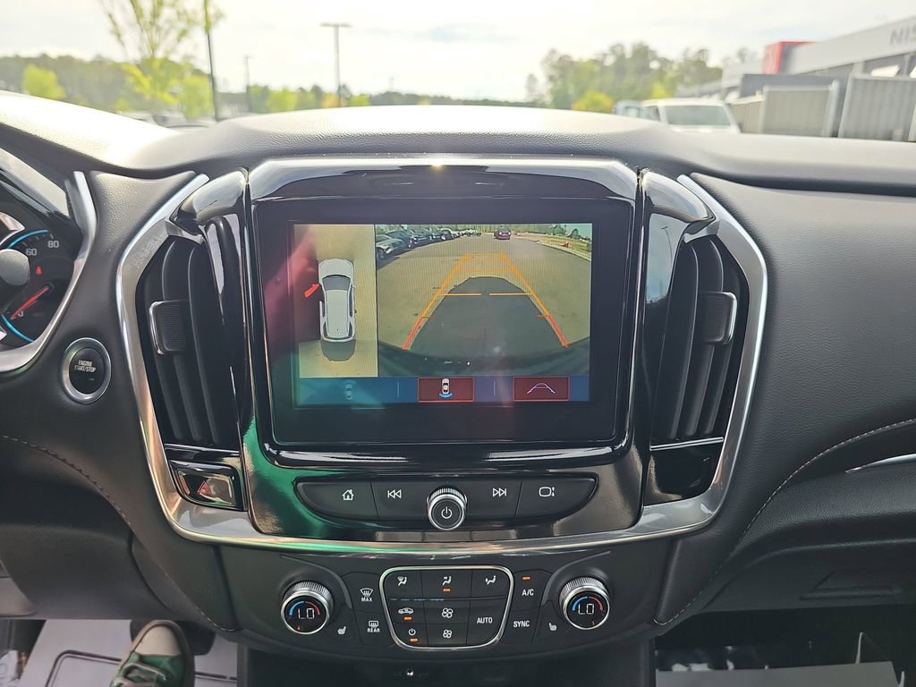 Used 2019 Chevrolet Traverse LT w/ LT Premium Package image 28