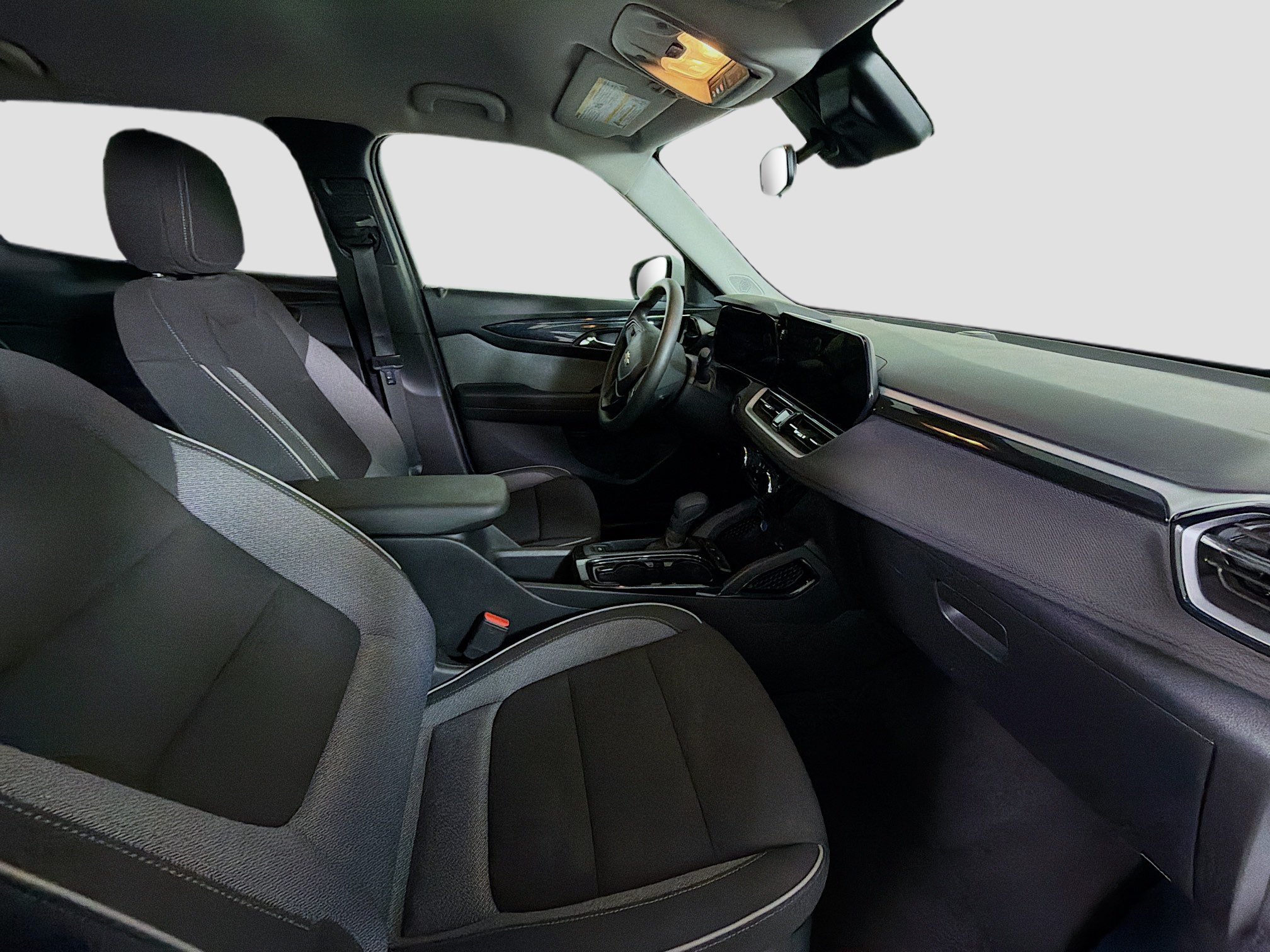 Used 2024 Chevrolet TrailBlazer LT FWD image 28