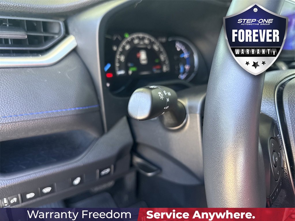 Used 2024 Toyota RAV4 SE image 21