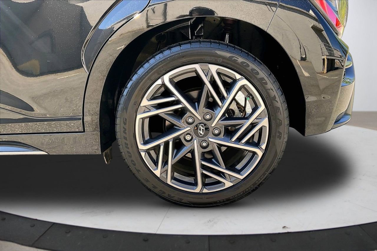 Used 2022 Hyundai Kona N Line w/ Tech Package FWD image 36