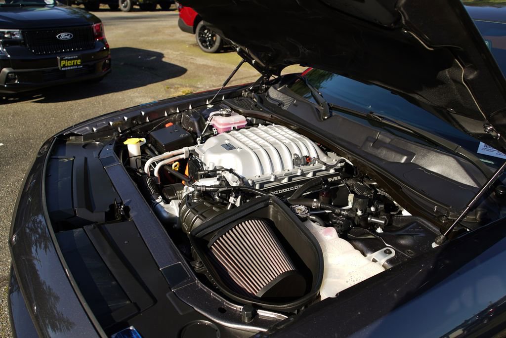 Used 2023 Dodge Challenger SRT Hellcat w/ Driver Convenience Group image 17