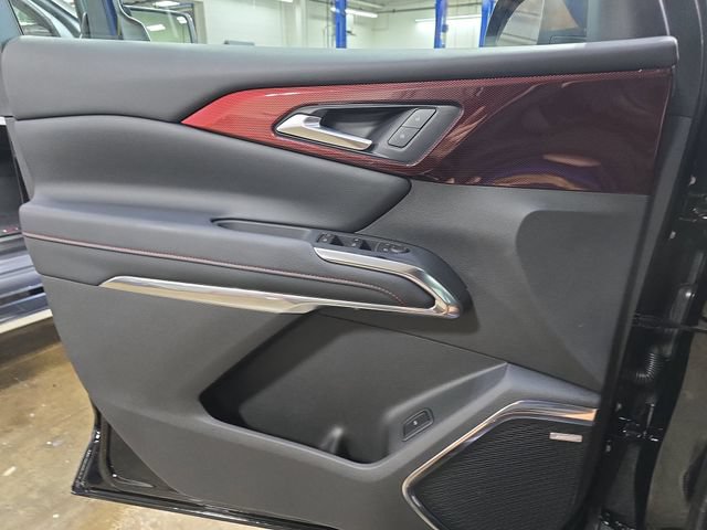 New 2026 Chevrolet Traverse Z71 w/ Enhanced Driving Package AWD/4WD image 29
