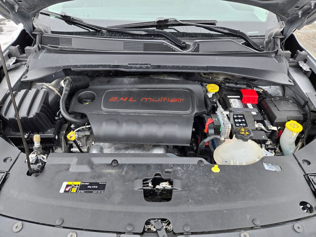 Used 2022 Jeep Compass Limited image 31