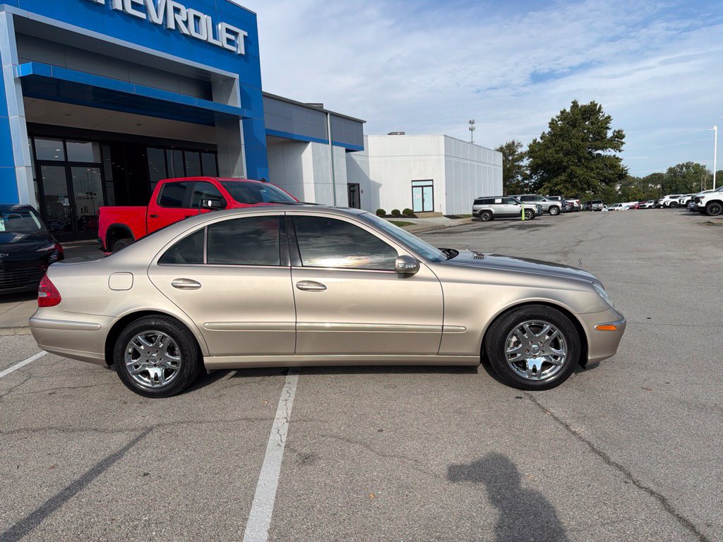 Used 2003 Mercedes-Benz E 320 Sedan image 2