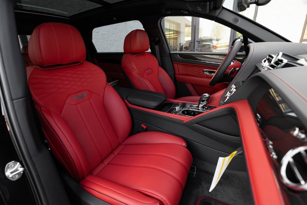 New 2025 Bentley Bentayga Extended Wheelbase image 21