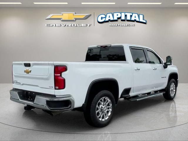 Used 2025 Chevrolet Silverado 2500 LTZ w/ LTZ Premium Package AWD/4WD image 5