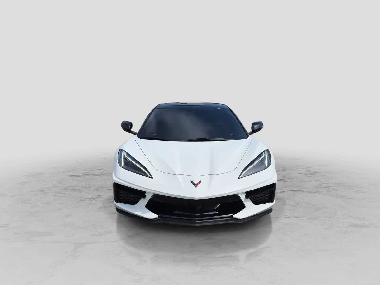 Used 2020 Chevrolet Corvette Stingray Coupe w/ Z51 Performance Package RWD image 3