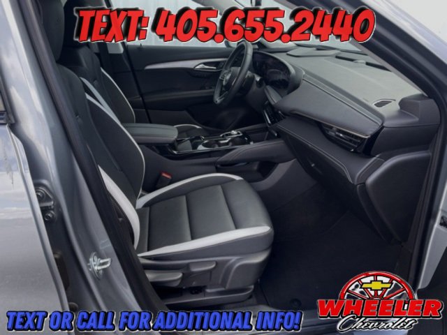 Used 2025 Buick Envision Sport Touring image 13