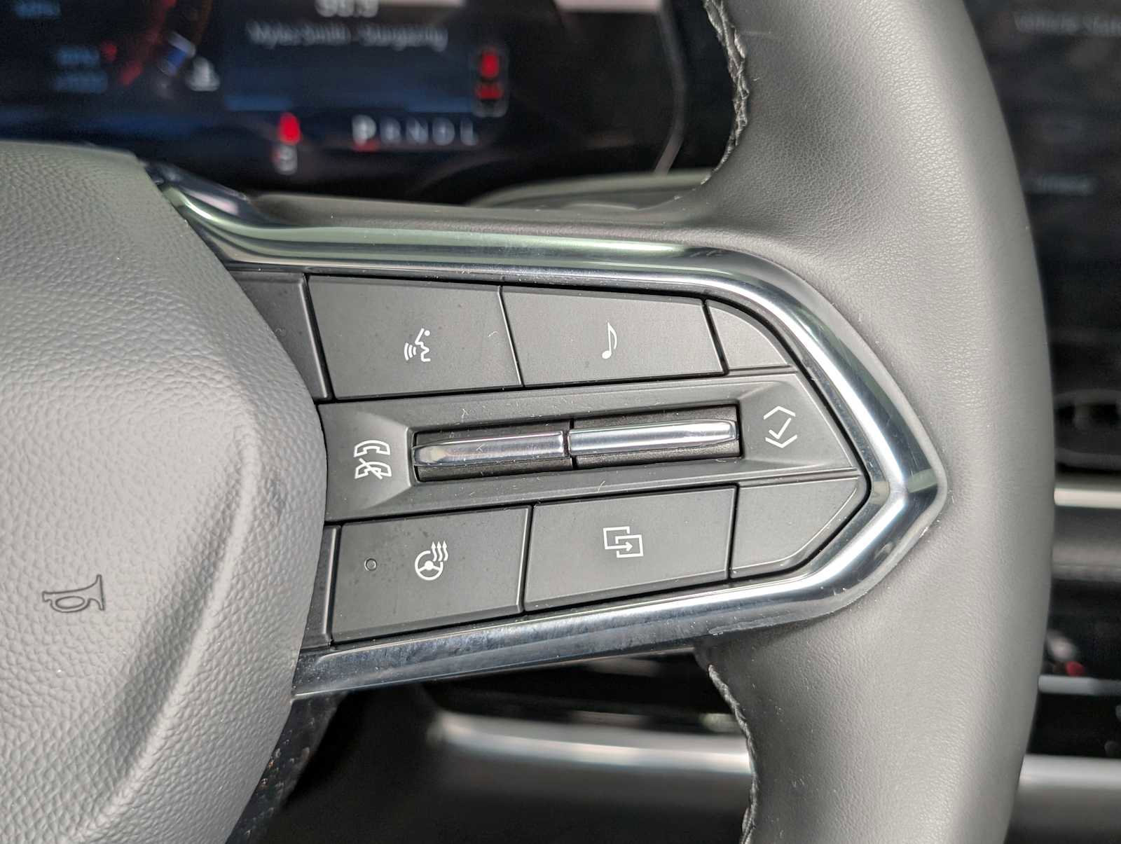 Certified 2026 Chevrolet Equinox LT image 33