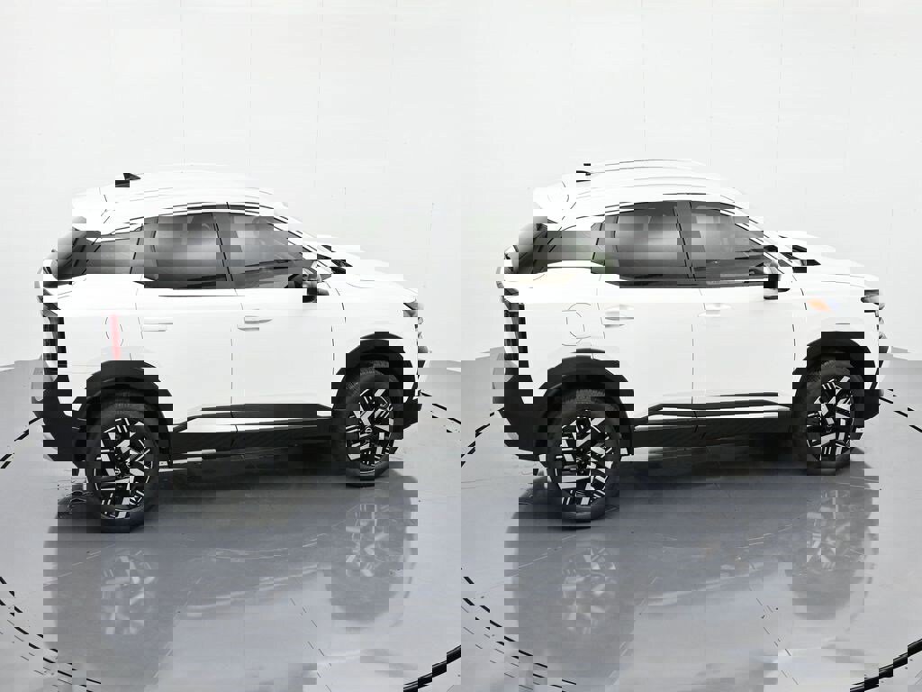 New 2026 Nissan Kicks SV image 31