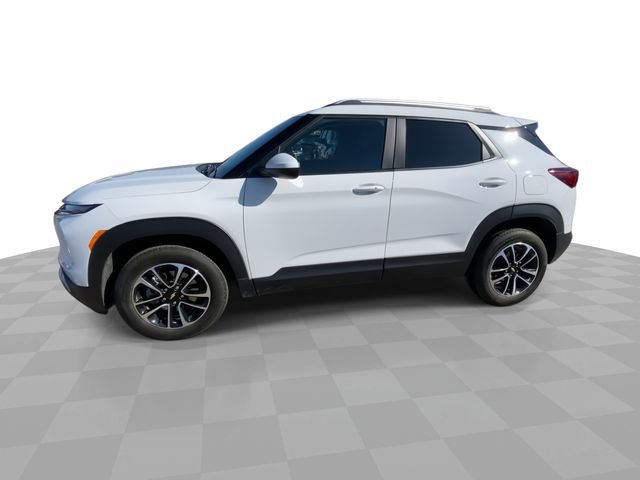 Used 2024 Chevrolet TrailBlazer LT w/ LT Cold Weather Package image 7