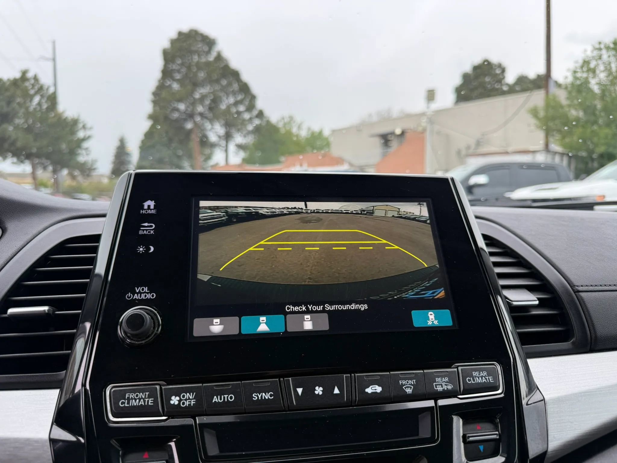 Used 2018 Honda Odyssey EX image 25