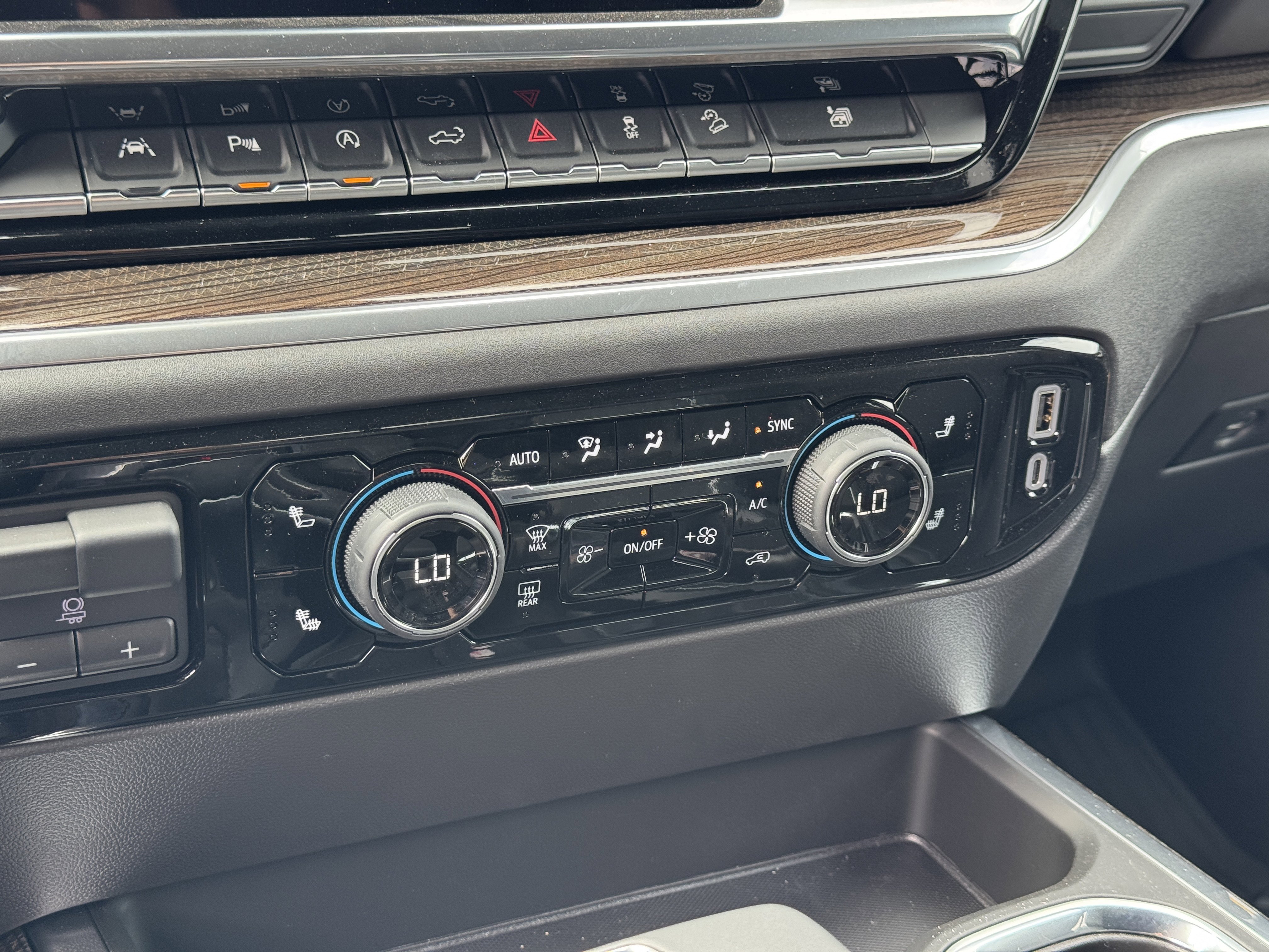 New 2025 Chevrolet Silverado 1500 LT Trail Boss w/ Convenience Package II image 22